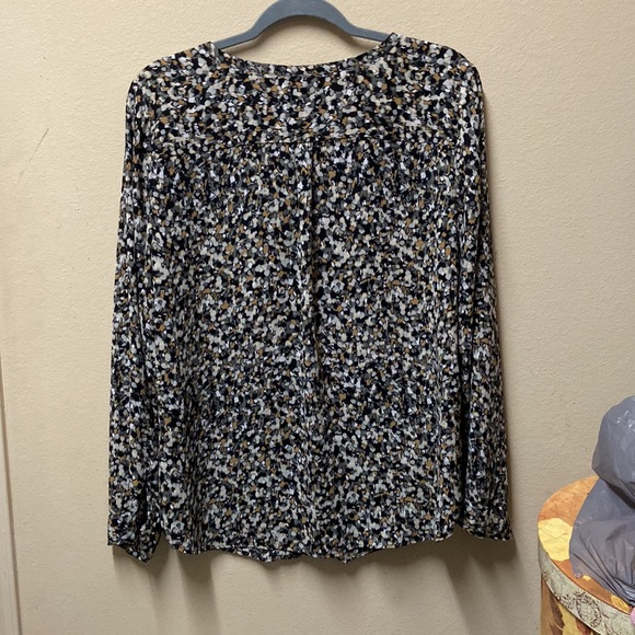 Talbots large blouse - Picture 2 of 4
